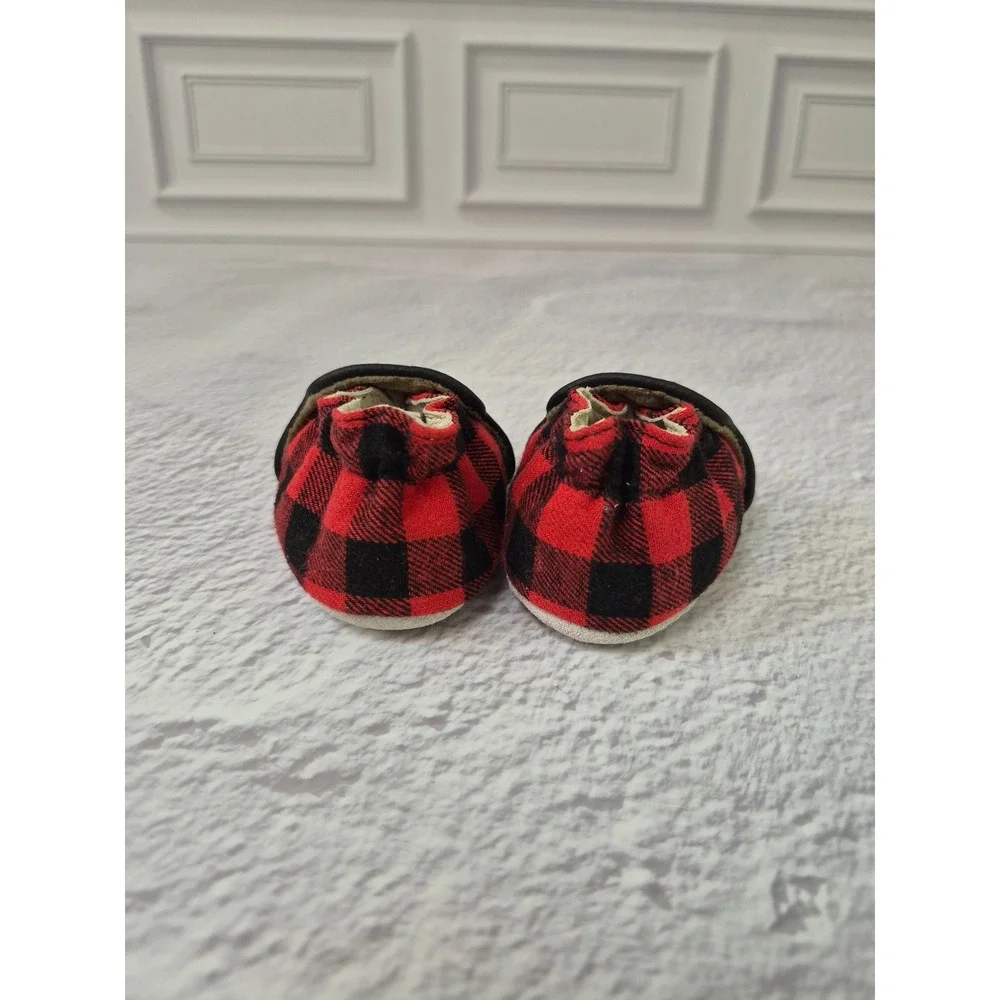 Robeez Baby Buffalo Plaid Leather Soft Sole Moccasins 0-6 Months Black Red